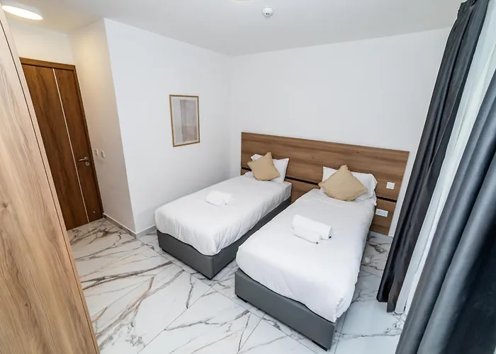 公寓 Modern 2-bedroom With Terrace - By Hostmt