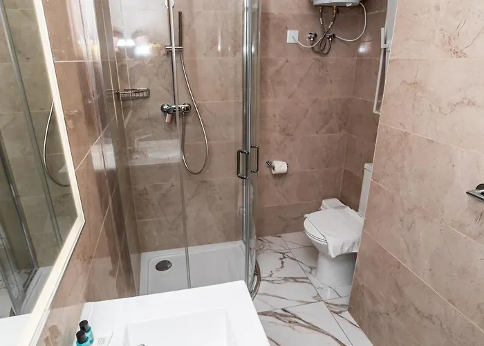 Modern 2-bedroom With Terrace - By Hostmt 公寓 圣保罗湾城